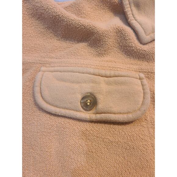 Peach love large women's oversized gold button up shacket with pockets - Picture 3 of 9